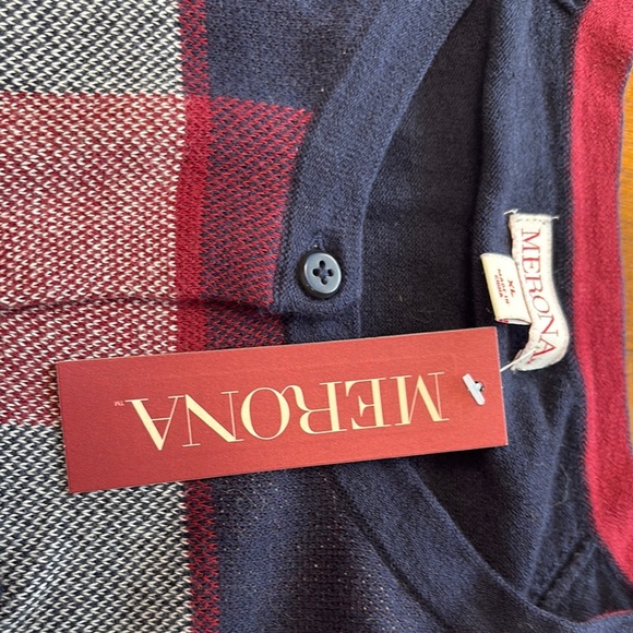 Merona Red and Navy Plaid Cardigan - Picture 2 of 7